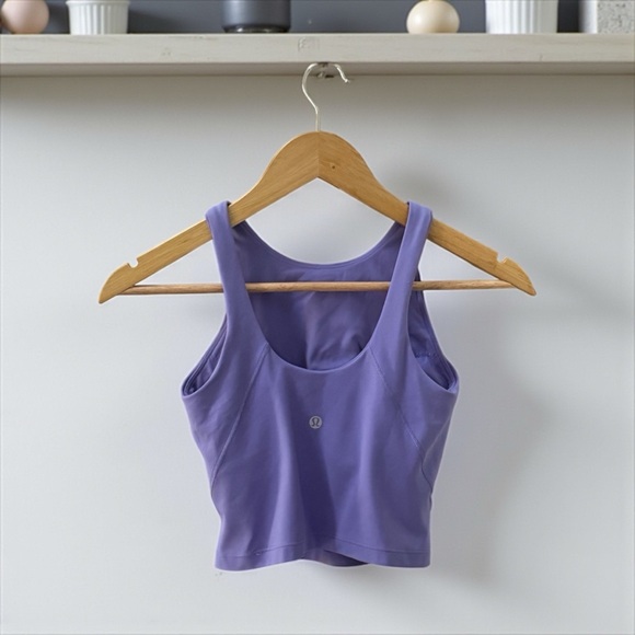 Lululemon Women’s Purple Cropped Tank Top Sports Bra! Size 2! - Picture 2 of 6